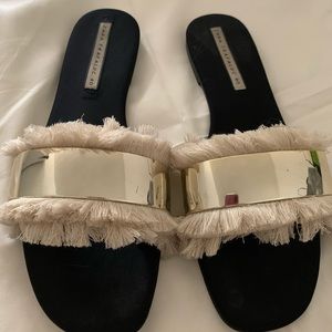Zara slides